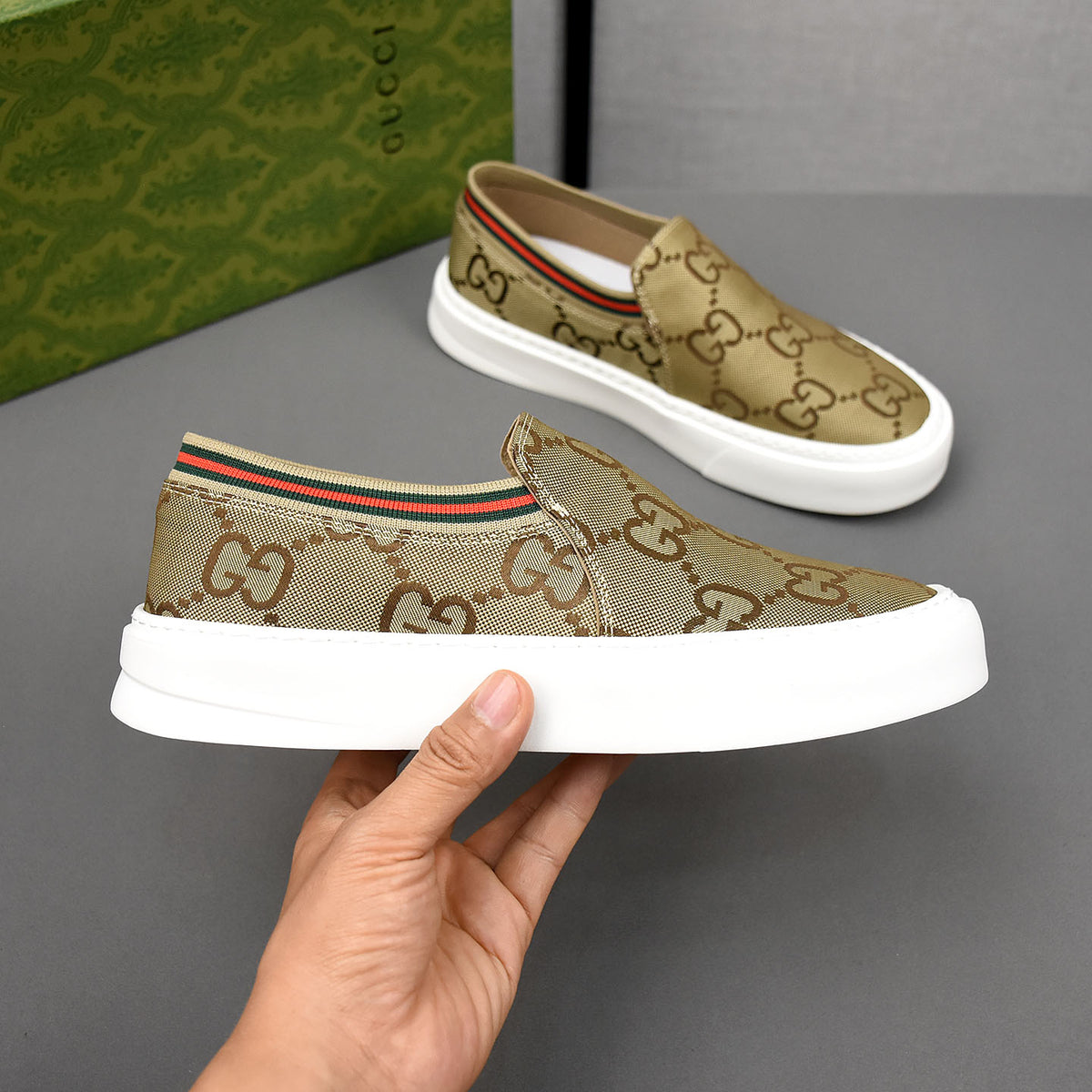 New Handmade leather Fashion men's SneakersXC052026042716