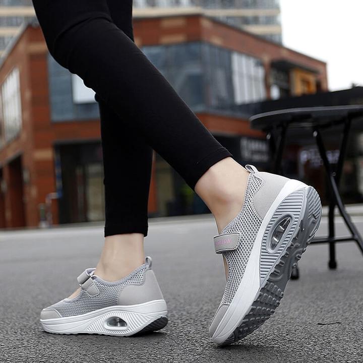 Comfortable and non-slip shoes for women