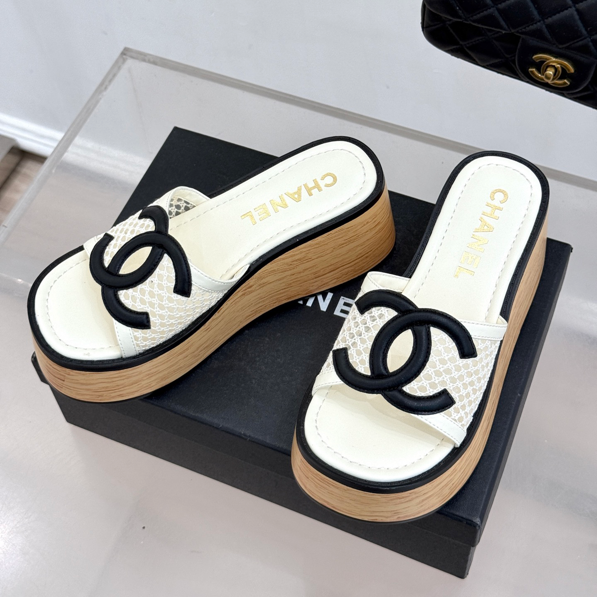 new arrival fashion C logo women's slippersXC052026041401
